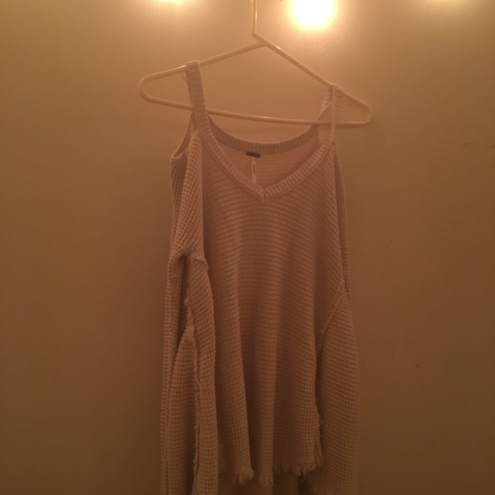 FREE PEOPLE- oversized knit off shoulder sweater